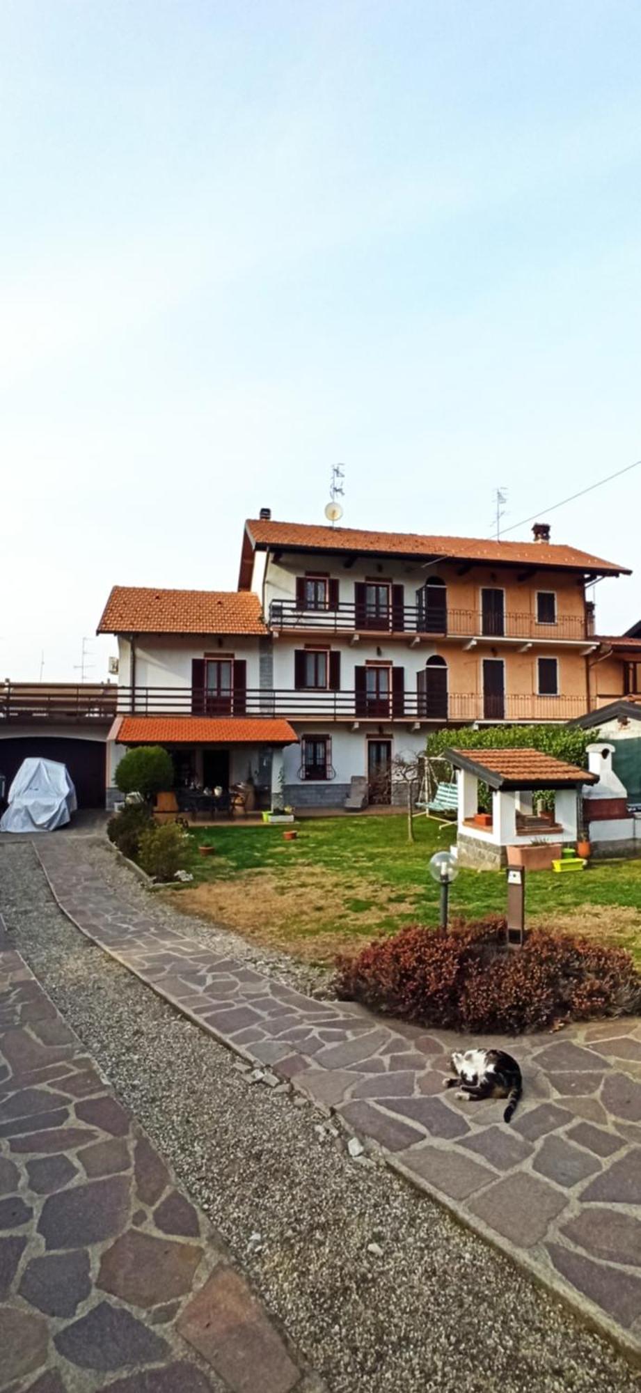 La Luna Nel Pozzo Hotel Castelletto sopra Ticino Exterior photo